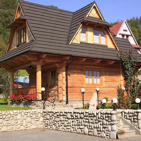 Góralskidomek Hanusina Koncina山林小屋 *