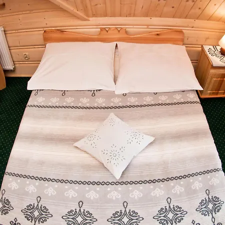 Góralskidomek Hanusina Koncina山林小屋 木屋 *