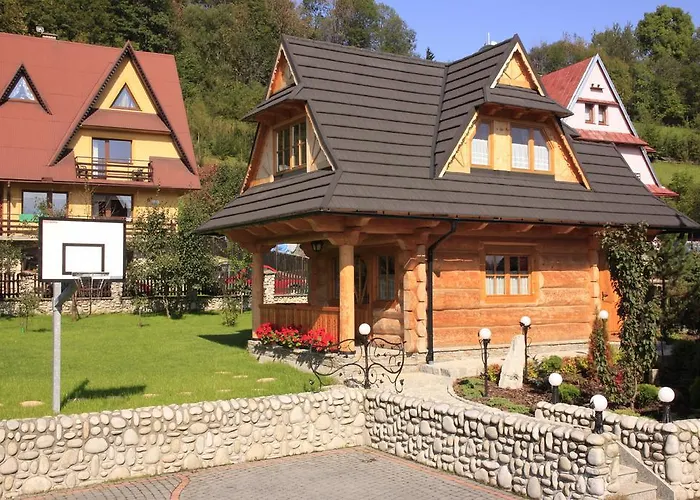 Goralski Hanusina Koncina Chalet